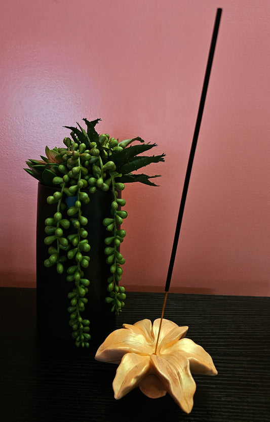 Stone Bloom Incense Holder - Lily